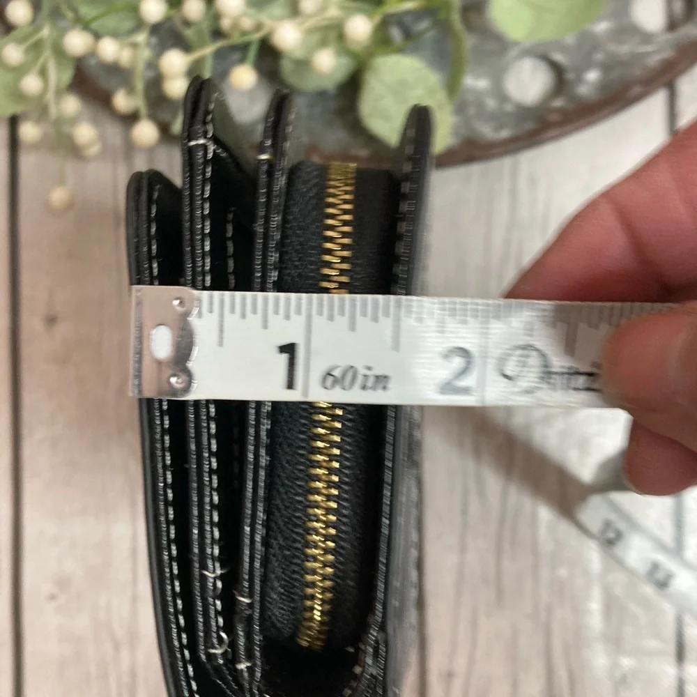 NWOT Sendefn Wallet/Wristlet